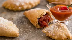 Secretos de las empanaditas perfectas: masa dorada y el mejor relleno